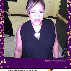 Meet your Posher, Tracey